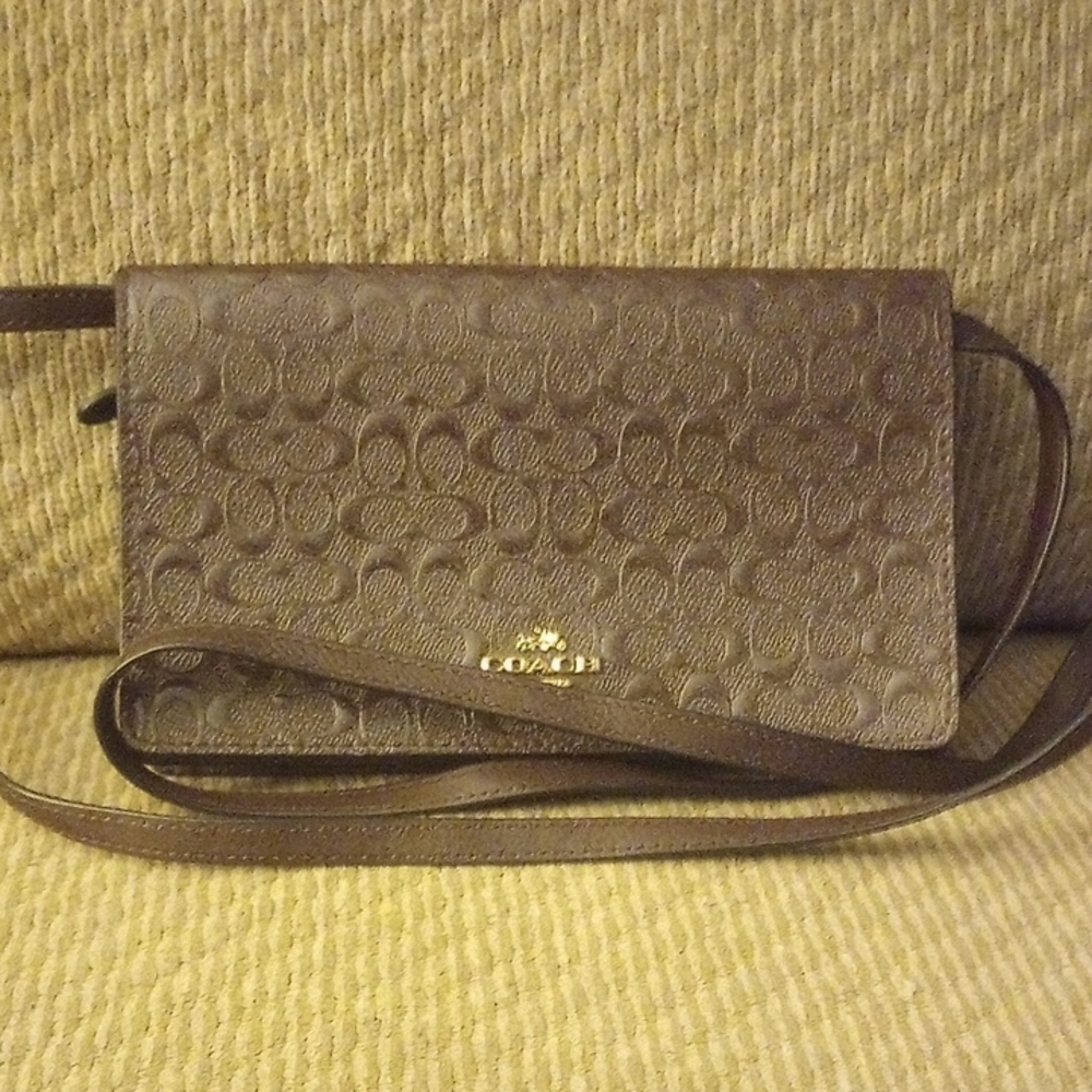 Coach Signature Brown Crossbody Wallet Bag